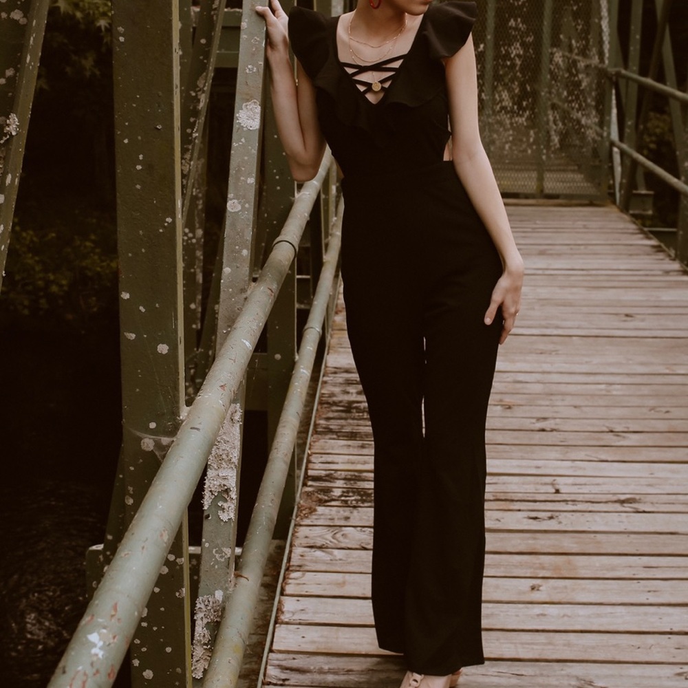 Black Ruffle Sleeve Jumper - Picture 6 of 6